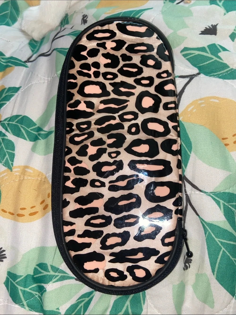 MAC x LIZ GOLDWYN LEOPARD CASE Makeup Brush Travel Pouch NWOT